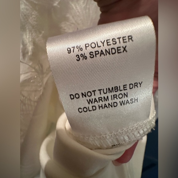 INAMORE White Feather dress - Picture 8 of 11